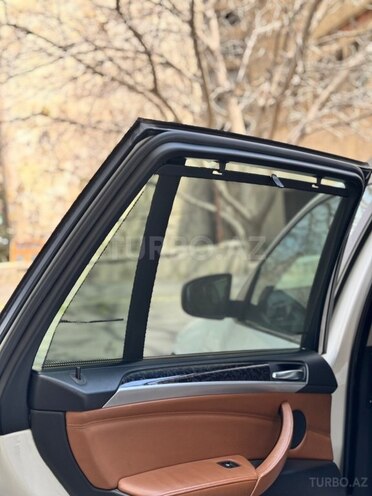 BMW X5-8