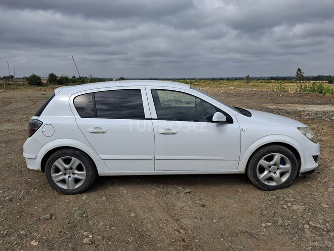 Opel Astra-8