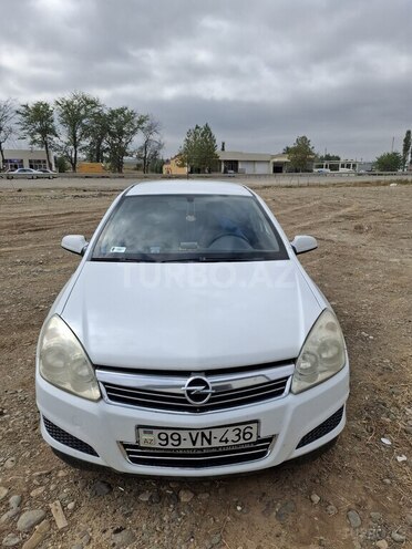 Opel Astra-11
