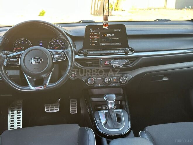 Kia Forte-15