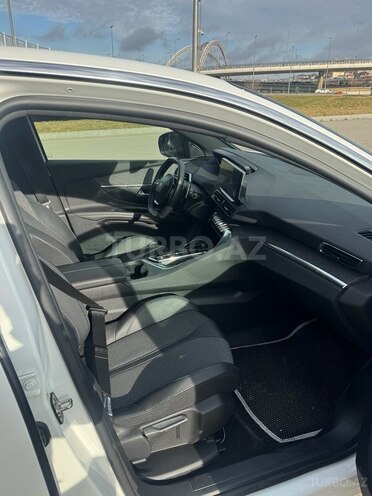 Peugeot 3008-5