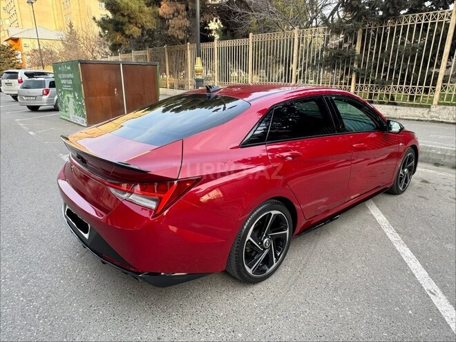 Hyundai Elantra-5