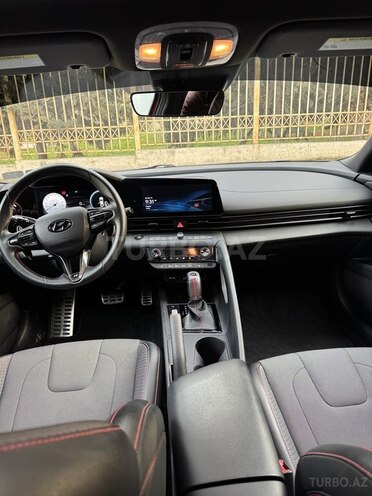 Hyundai Elantra-10