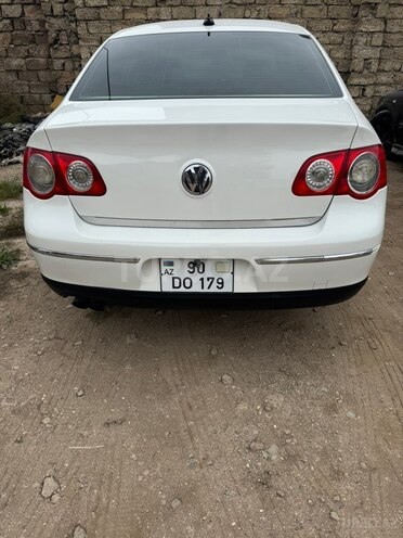 Volkswagen Passat-4