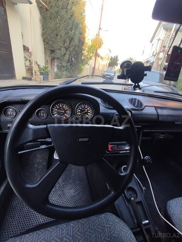 LADA (VAZ) 2106-8