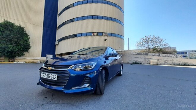 Chevrolet Onix-1