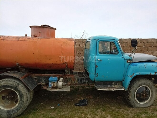 GAZ 53-4