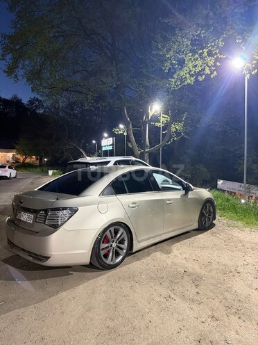 Chevrolet Cruze-2