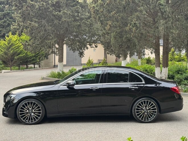 Mercedes E 350-3