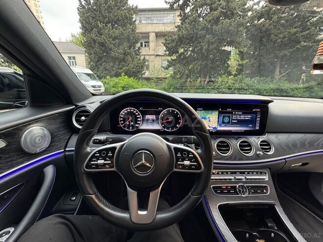 Mercedes E 350-16