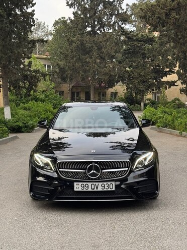 Mercedes E 350-1