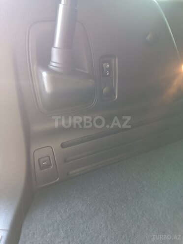 Ford Edge-12