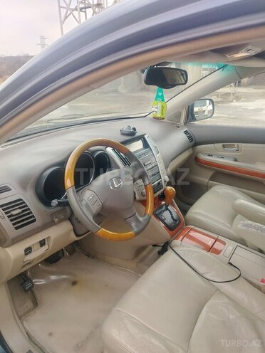 Lexus RX 330-8