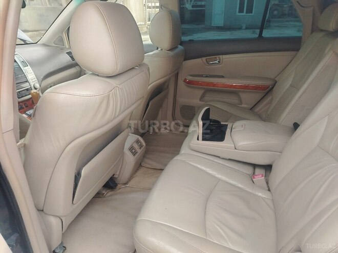 Lexus RX 330-11
