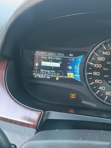 Ford Edge-18