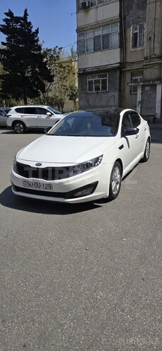Kia Optima-1