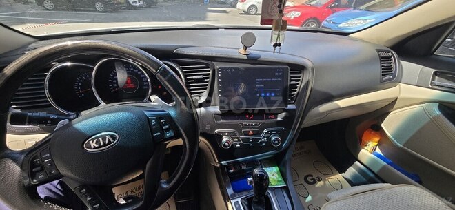 Kia Optima-3