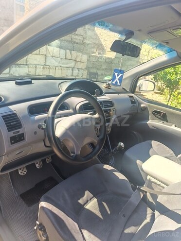 Hyundai Matrix-3