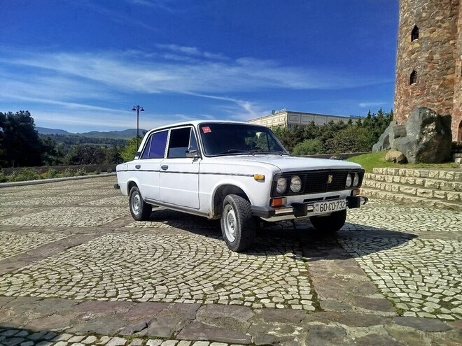LADA (VAZ) 2106-7