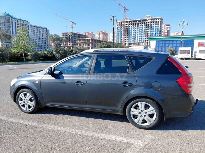 Kia Ceed SW-3