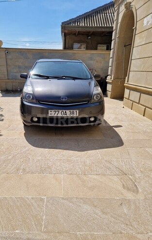 Toyota Prius-1