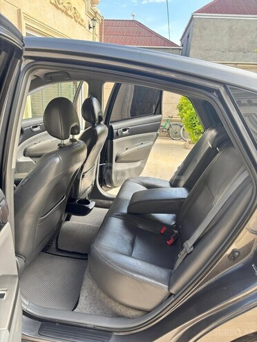 Toyota Prius-7