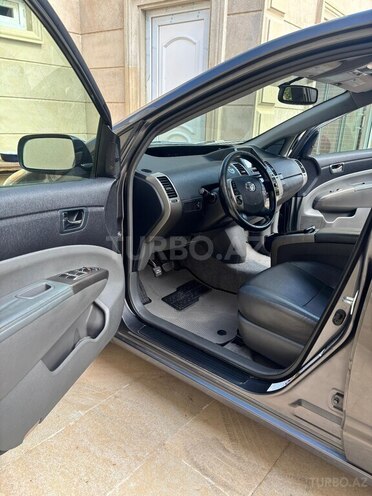 Toyota Prius-9