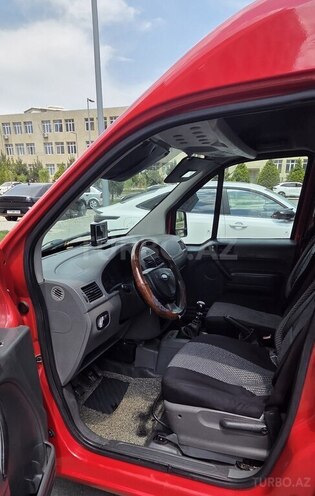 Ford Tourneo Connect-15