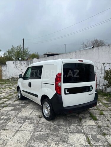 Fiat Doblo-5