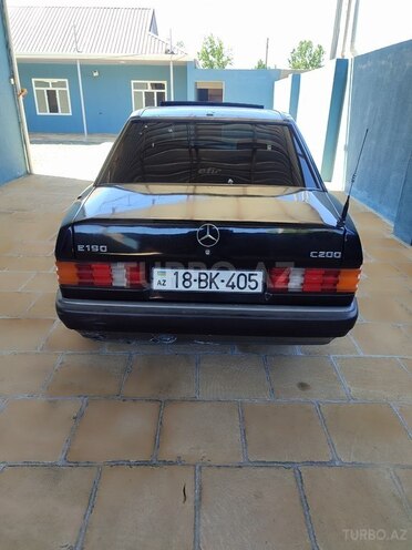 Mercedes 190-3