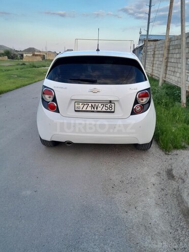 Chevrolet Aveo-5