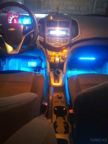 Chevrolet Aveo-15