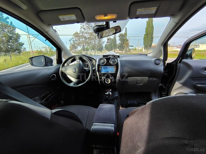 Nissan Note-10