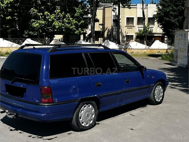 Opel Astra-7