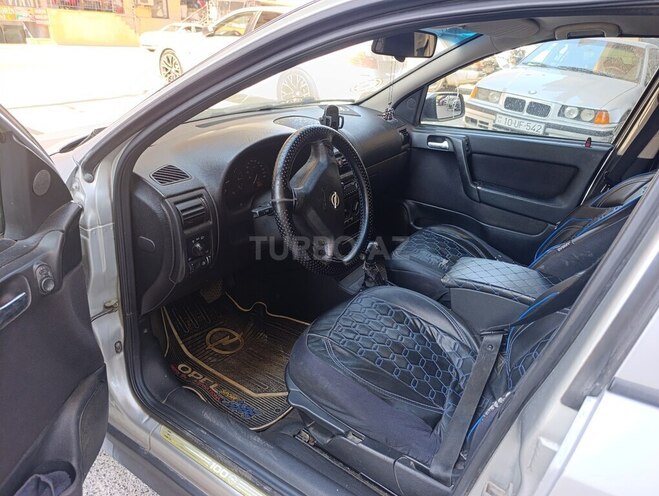 Opel Astra-5