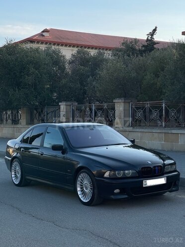 BMW 523-5