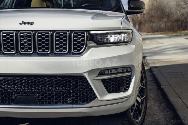 Jeep Grand Cherokee-5