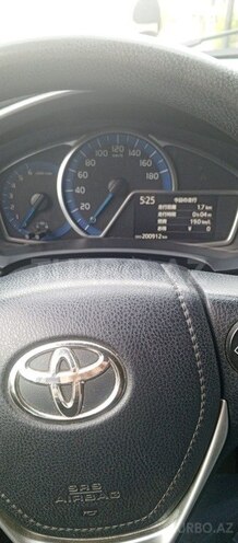 Toyota Corolla Axio-8