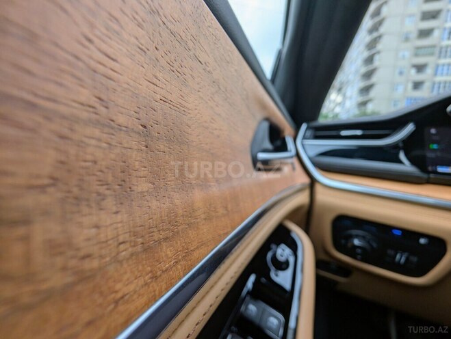 Jeep Grand Cherokee-13
