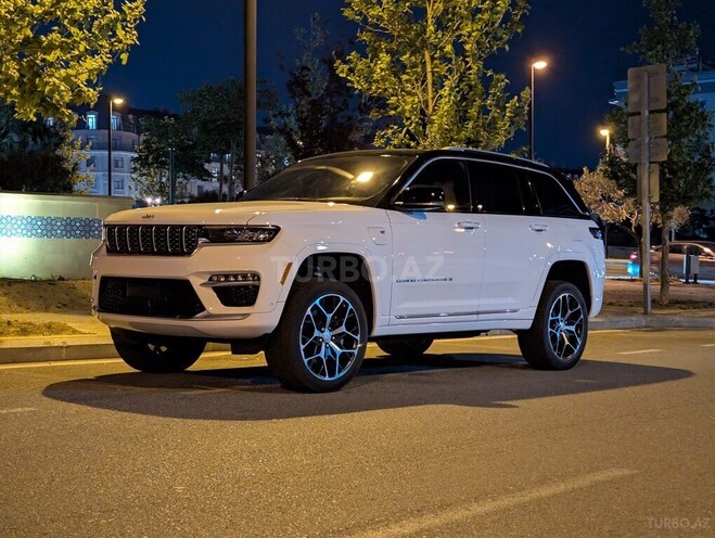 Jeep Grand Cherokee-3
