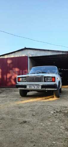 LADA (VAZ) 2107-1