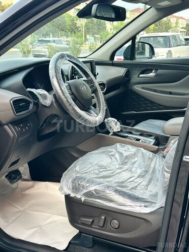 Hyundai Santa Fe-6