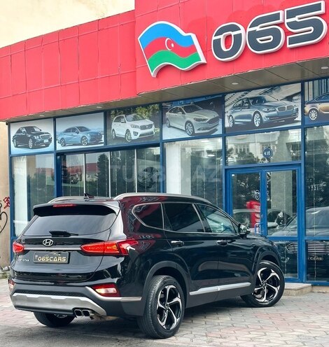 Hyundai Santa Fe-17