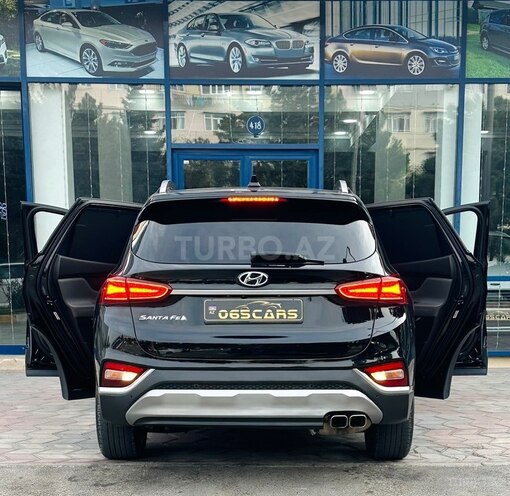 Hyundai Santa Fe-20