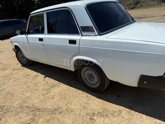 LADA (VAZ) 2107-4