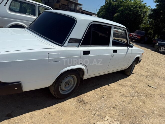 LADA (VAZ) 2107-3