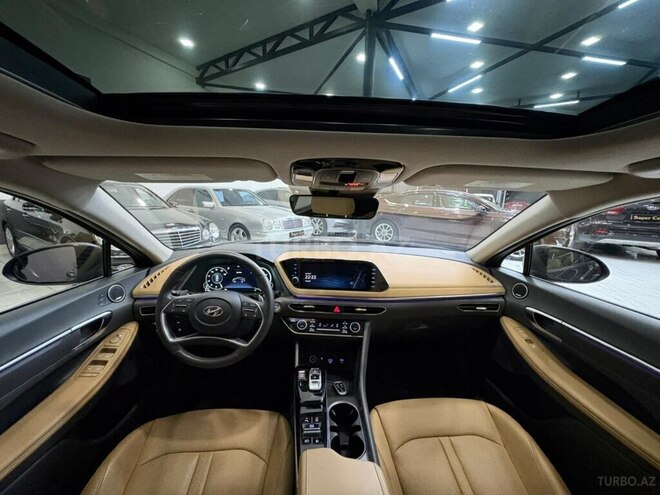 Hyundai Sonata-9