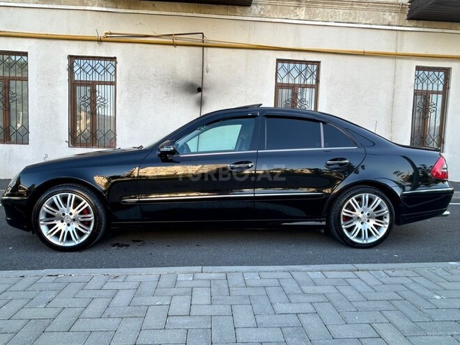 Mercedes E 200-4