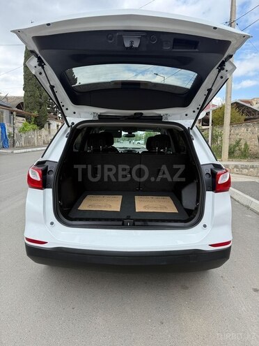 Chevrolet Equinox-8