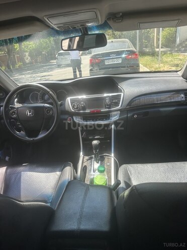 Honda Accord-9